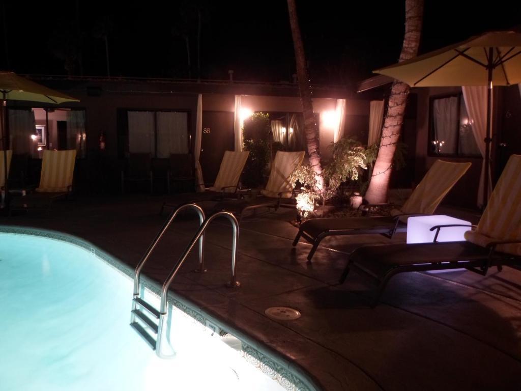 Avanti Hotel Palm Springs Buitenkant foto